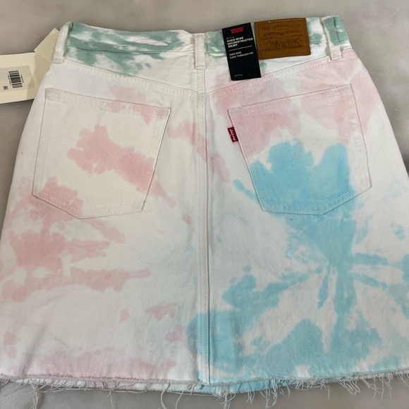 NWT Levi’s Tie Dye Deconstructed Denim Skirt White Gorgeous Young Blood - Picture 2 of 7